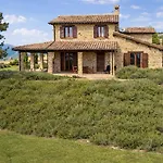 Adele - Carborello Villa Crispiero